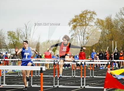 Thumbnail 2 in Big Orange Invitational photogallery.