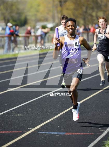 Thumbnail 3 in Big Orange Invitational photogallery.