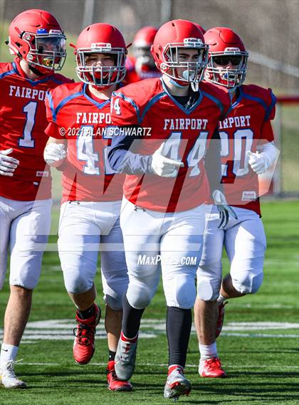 Thumbnail 1 in Victor @ Fairport photogallery.