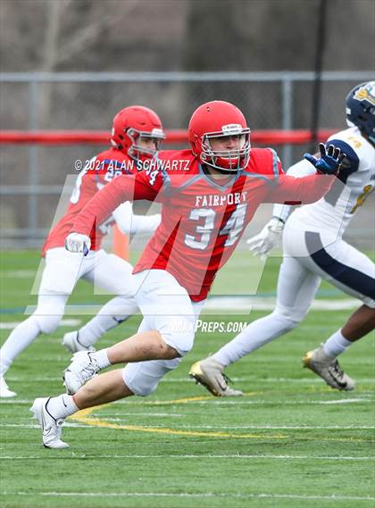 Thumbnail 2 in Victor @ Fairport photogallery.