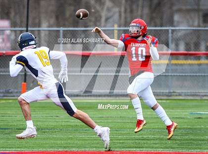 Thumbnail 3 in Victor @ Fairport photogallery.