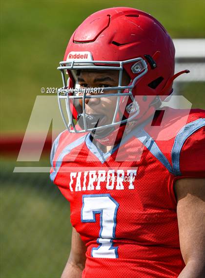 Thumbnail 2 in Victor @ Fairport photogallery.