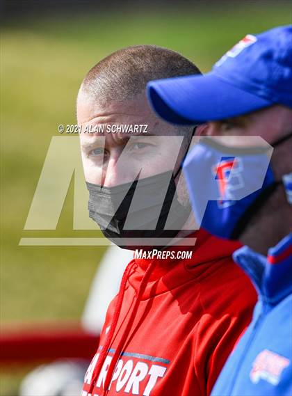 Thumbnail 3 in Victor @ Fairport photogallery.