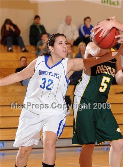 Thumbnail 3 in Argonaut vs. Sierra (Cosumnes Oaks Classic) photogallery.