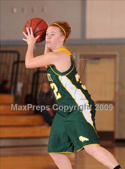 Thumbnail 1 in Argonaut vs. Sierra (Cosumnes Oaks Classic) photogallery.