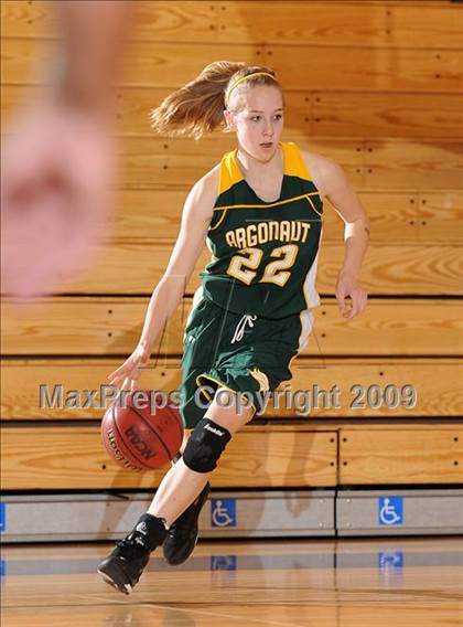 Thumbnail 3 in Argonaut vs. Sierra (Cosumnes Oaks Classic) photogallery.