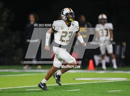 Thumbnail 2 in Saguaro vs Sierra Canyon photogallery.