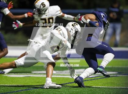 Thumbnail 3 in Saguaro vs Sierra Canyon photogallery.