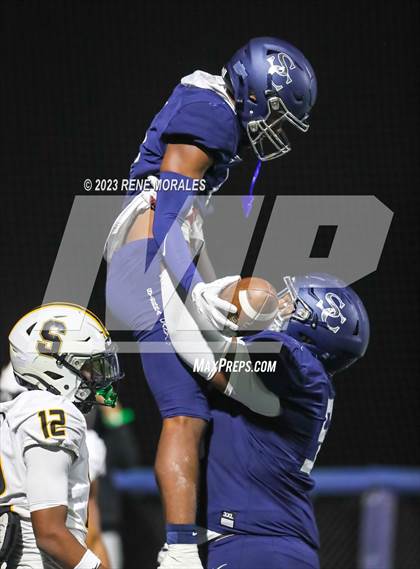 Thumbnail 3 in Saguaro vs Sierra Canyon photogallery.