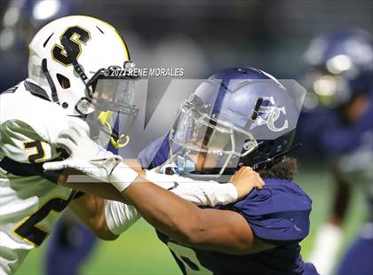 Thumbnail 2 in Saguaro vs Sierra Canyon photogallery.