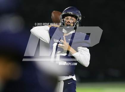 Thumbnail 3 in Saguaro vs Sierra Canyon photogallery.