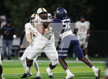 Thumbnail 1 in Saguaro vs Sierra Canyon photogallery.