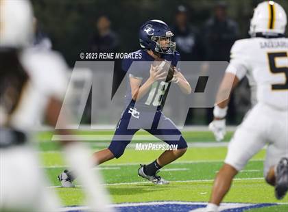 Thumbnail 2 in Saguaro vs Sierra Canyon photogallery.