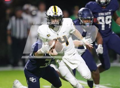 Thumbnail 3 in Saguaro vs Sierra Canyon photogallery.