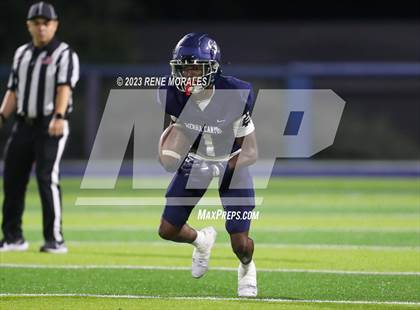 Thumbnail 2 in Saguaro vs Sierra Canyon photogallery.
