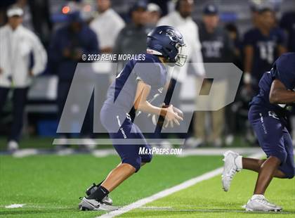 Thumbnail 3 in Saguaro vs Sierra Canyon photogallery.