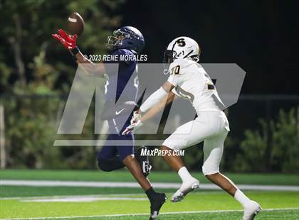 Thumbnail 2 in Saguaro vs Sierra Canyon photogallery.