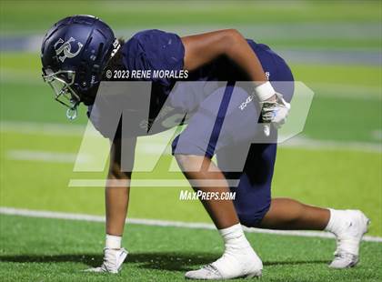 Thumbnail 2 in Saguaro vs Sierra Canyon photogallery.