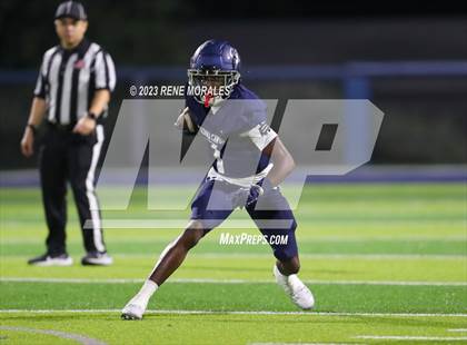 Thumbnail 3 in Saguaro vs Sierra Canyon photogallery.