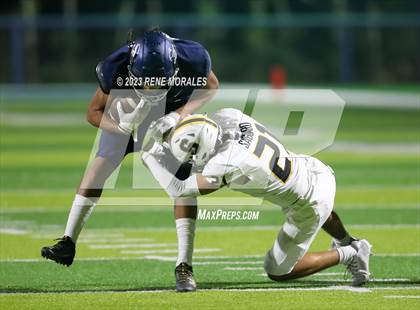 Thumbnail 1 in Saguaro vs Sierra Canyon photogallery.