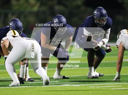 Thumbnail 3 in Saguaro vs Sierra Canyon photogallery.