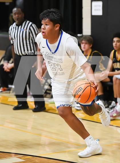 Thumbnail 3 in Fountain Hills vs. Highland Prep (Coyotes Basketball Invitational) Championship photogallery.