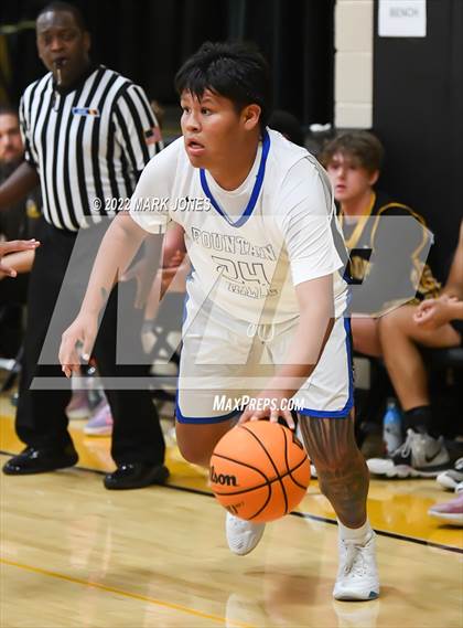 Thumbnail 1 in Fountain Hills vs. Highland Prep (Coyotes Basketball Invitational) Championship photogallery.