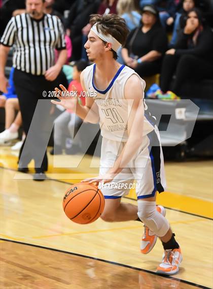 Thumbnail 1 in Fountain Hills vs. Highland Prep (Coyotes Basketball Invitational) Championship photogallery.