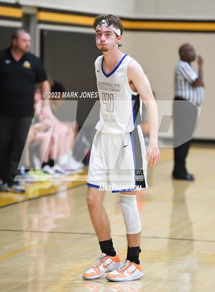 Thumbnail 2 in Fountain Hills vs. Highland Prep (Coyotes Basketball Invitational) Championship photogallery.