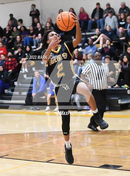 Thumbnail 3 in Fountain Hills vs. Highland Prep (Coyotes Basketball Invitational) Championship photogallery.