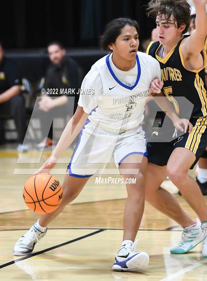 Thumbnail 2 in Fountain Hills vs. Highland Prep (Coyotes Basketball Invitational) Championship photogallery.