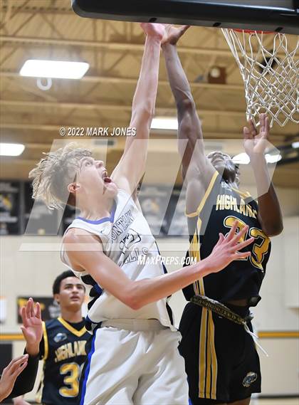 Thumbnail 1 in Fountain Hills vs. Highland Prep (Coyotes Basketball Invitational) Championship photogallery.