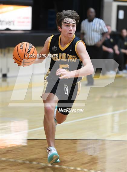 Thumbnail 2 in Fountain Hills vs. Highland Prep (Coyotes Basketball Invitational) Championship photogallery.