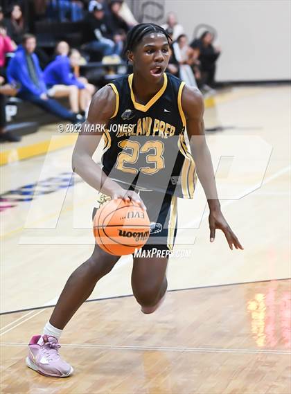 Thumbnail 2 in Fountain Hills vs. Highland Prep (Coyotes Basketball Invitational) Championship photogallery.