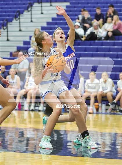 Thumbnail 3 in Timpview @ Salem Hills photogallery.