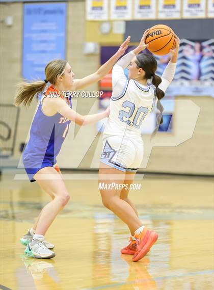 Thumbnail 3 in Timpview @ Salem Hills photogallery.