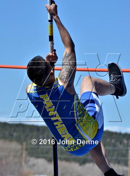 Thumbnail 2 in Penasco Invitational photogallery.