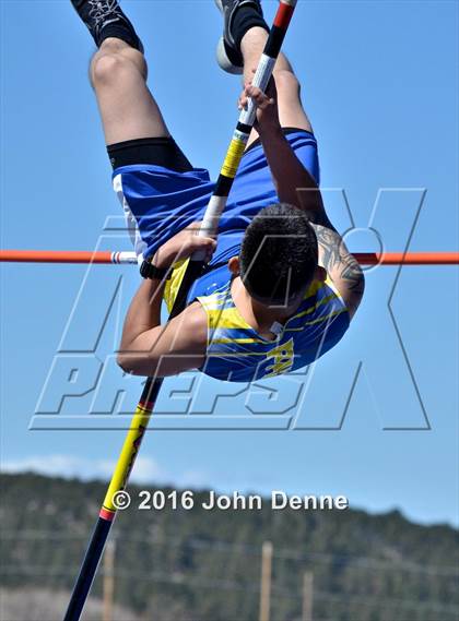 Thumbnail 3 in Penasco Invitational photogallery.