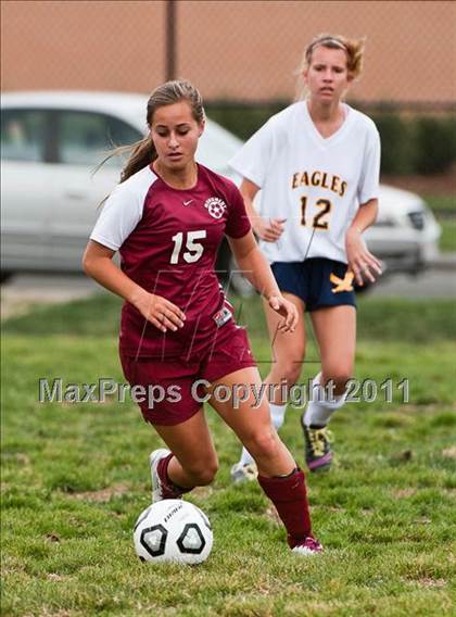 Thumbnail 2 in Monument Mountain vs. Mount Everett (Kick It For Kidneys Tournament) photogallery.
