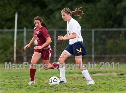 Thumbnail 2 in Monument Mountain vs. Mount Everett (Kick It For Kidneys Tournament) photogallery.