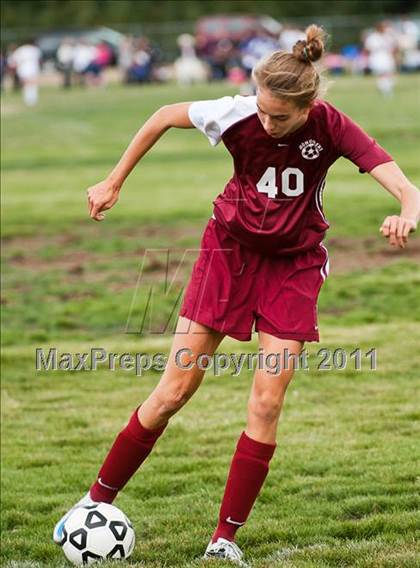 Thumbnail 1 in Monument Mountain vs. Mount Everett (Kick It For Kidneys Tournament) photogallery.