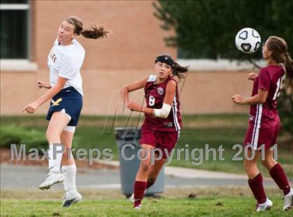 Thumbnail 2 in Monument Mountain vs. Mount Everett (Kick It For Kidneys Tournament) photogallery.