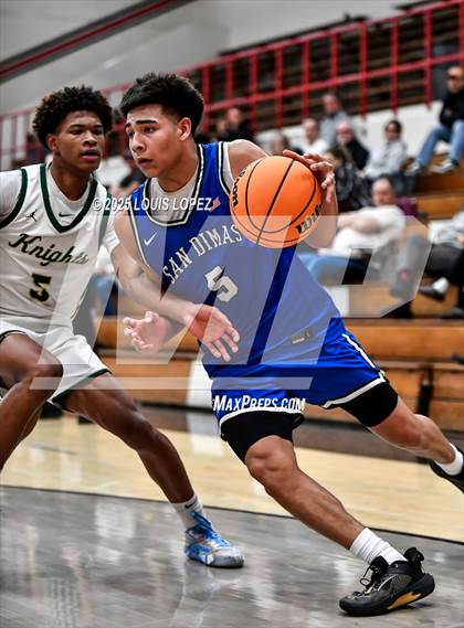 Thumbnail 3 in San Dimas vs. Ontario Christian photogallery.