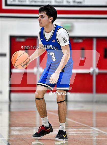 Thumbnail 3 in San Dimas vs. Ontario Christian photogallery.