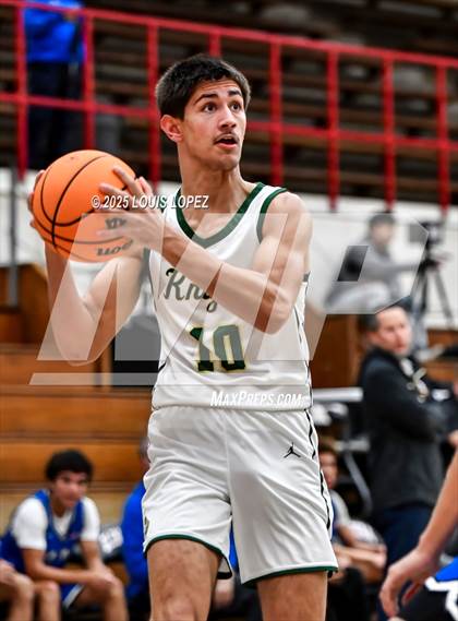 Thumbnail 3 in San Dimas vs. Ontario Christian photogallery.