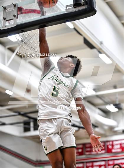 Thumbnail 2 in San Dimas vs. Ontario Christian photogallery.