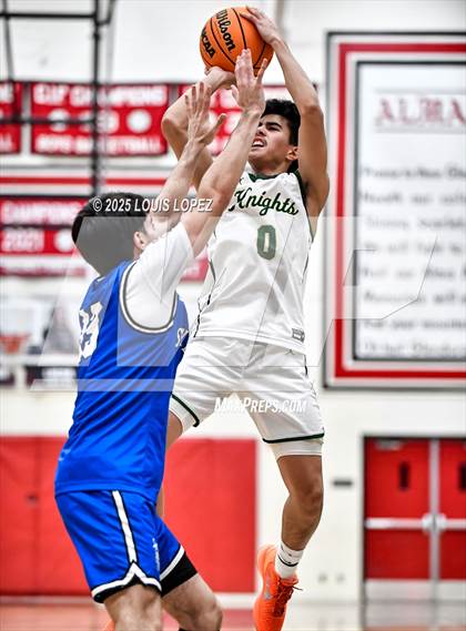 Thumbnail 2 in San Dimas vs. Ontario Christian photogallery.