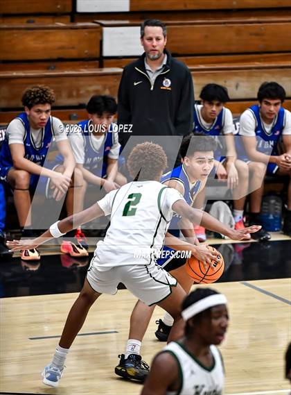 Thumbnail 2 in San Dimas vs. Ontario Christian photogallery.