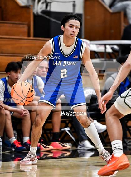 Thumbnail 1 in San Dimas vs. Ontario Christian photogallery.