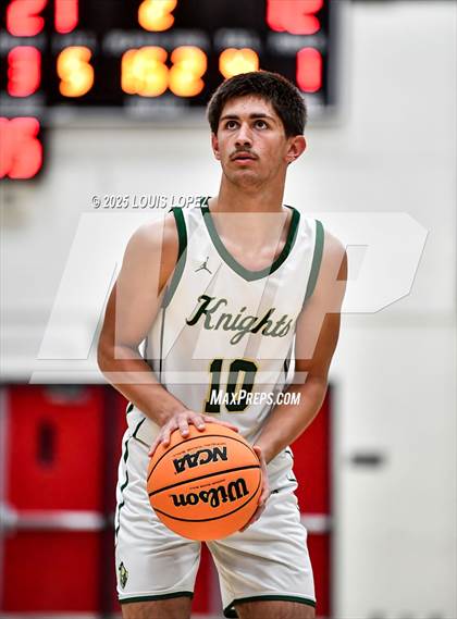 Thumbnail 3 in San Dimas vs. Ontario Christian photogallery.